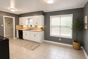 511 Milam St, Luling, TX 78648 - Photo 3