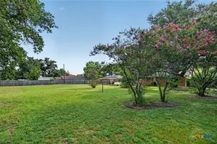 2210 N East St, Belton, TX 76513 - Photo 31