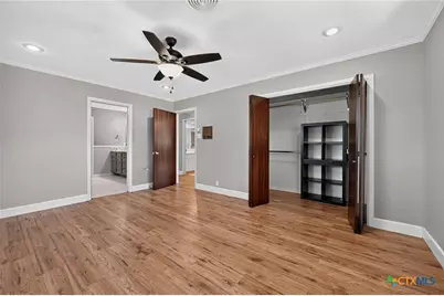 2210 N East Street, Belton, TX 76513 - Photo 23