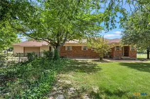 204 Christopher Dr, Eddy, TX 76524 - Photo 5