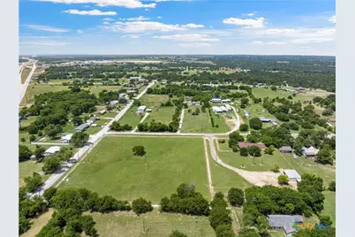 204 Christopher Drive, Eddy, TX 76524 - Photo 3