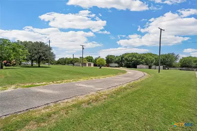 204 Christopher Drive, Eddy, TX 76524 - Photo 37