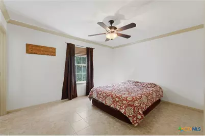 529 Guerra Lane, Gonzales, TX 78629 - Photo 11