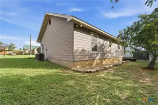 529 Guerra Ln, Gonzales, TX 78629 - Photo 27