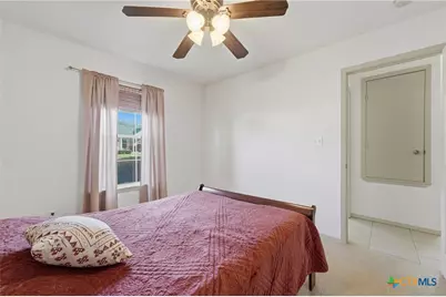 529 Guerra Lane, Gonzales, TX 78629 - Photo 17