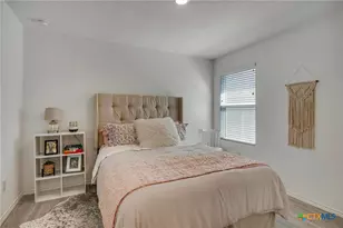 2907 Whinchat, New Braunfels, TX 78130 - Photo 5