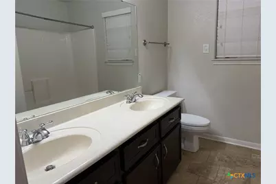 621 S Roy Reynolds Drive, Harker Heights, TX 76548 - Photo 27