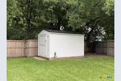 621 S Roy Reynolds Drive, Harker Heights, TX 76548 - Photo 9