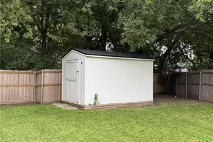 621 S Roy Reynolds Dr, Harker Heights, TX 76548 - Photo 9