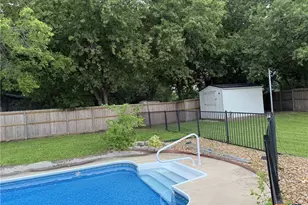 621 S Roy Reynolds Dr, Harker Heights, TX 76548 - Photo 11