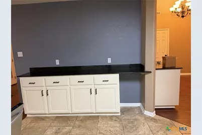 621 S Roy Reynolds Drive, Harker Heights, TX 76548 - Photo 13