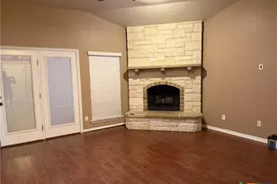 621 S Roy Reynolds Dr, Harker Heights, TX 76548 - Photo 7