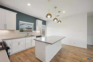 2013 Flametree Ave, New Braunfels, TX 78132 - Photo 9