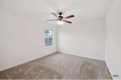 2013 Flametree Avenue, New Braunfels, TX 78132 - Photo 17