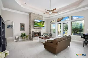 2326 Cascada Pkwy, Spring Branch, TX 78070 - Photo 17
