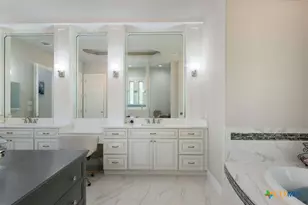 2326 Cascada Pkwy, Spring Branch, TX 78070 - Photo 31