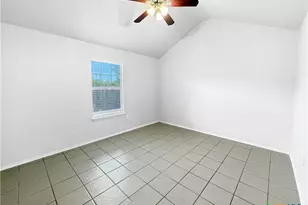 239 Rosalie Dr, New Braunfels, TX 78130 - Photo 7