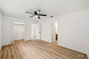 7702 Pipers Swan St, San Antonio, TX 78251 - Photo 21