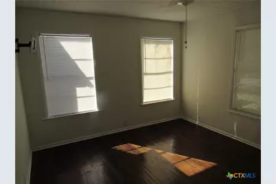 1325 S 17th Street, Temple, TX 76504 - Photo 5