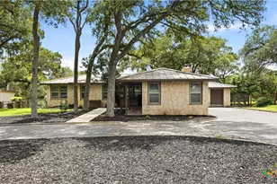 739 Encino Dr, New Braunfels, TX 78130 - Photo 3