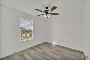 313 Shadbush Dr, Nolanville, TX 76559 - Photo 3