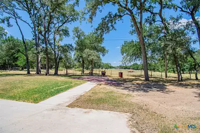 13260 Estate Trail, Belton, TX 76513 - Photo 29