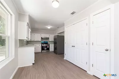 13260 Estate Trail, Belton, TX 76513 - Photo 9