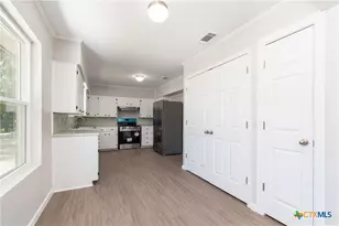 13260 Estate Trail, Belton, TX 76513 - Photo 9