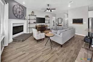 612 Holstein Dr, Belton, TX 76513 - Photo 5