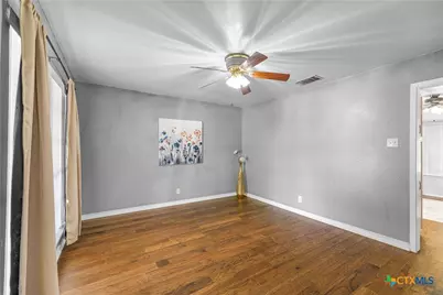 3303 Flamingo Drive, Victoria, TX 77901 - Photo 9