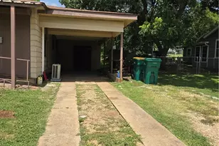 1410 N Beal St, Belton, TX 76513 - Photo 9