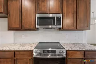 2551 Tin Barn Blf, Belton, TX 76513 - Photo 5