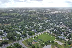 760 Simon Ave, New Braunfels, TX 78130 - Photo 9