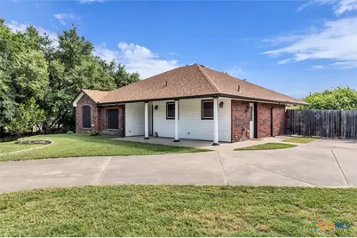 7 Market Loop, Belton, TX 76513 - Photo 5