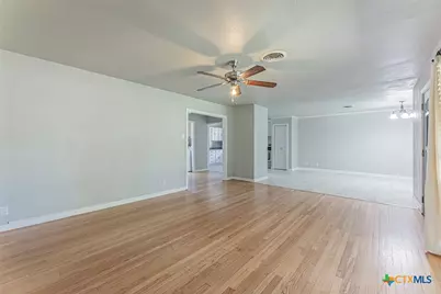1020 N 15th Street, Temple, TX 76501 - Photo 9