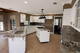 308 Kingwood Forest, Victoria, TX 77904 - Photo 21