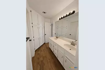 308 Kingwood Forest, Victoria, TX 77904 - Photo 29