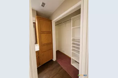 308 Kingwood Forest, Victoria, TX 77904 - Photo 19