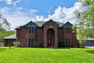 308 Kingwood Forest, Victoria, TX 77904 - Photo 1