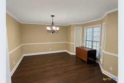 308 Kingwood Forest, Victoria, TX 77904 - Photo 11
