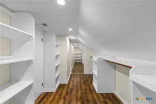 105 Tropical Dr, Victoria, TX 77904 - Photo 23