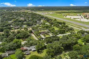 105 Tropical Dr, Victoria, TX 77904 - Photo 37