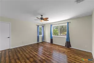 105 Tropical Dr, Victoria, TX 77904 - Photo 21