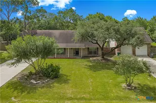 105 Tropical Dr, Victoria, TX 77904 - Photo 5
