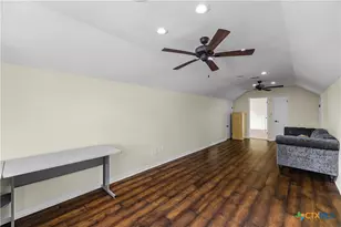 105 Tropical Dr, Victoria, TX 77904 - Photo 25