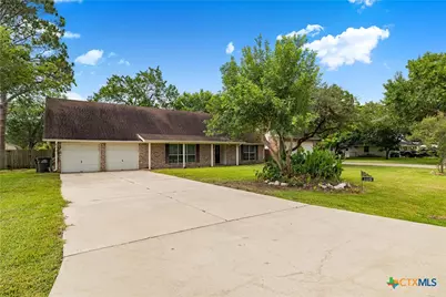 105 Tropical Drive, Victoria, TX 77904 - Photo 3