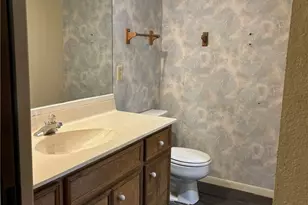 204 Ruidoso Dr, Victoria, TX 77904 - Photo 17