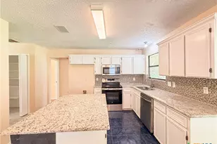 506 Hayloft Cir, Copperas Cove, TX 76522 - Photo 11