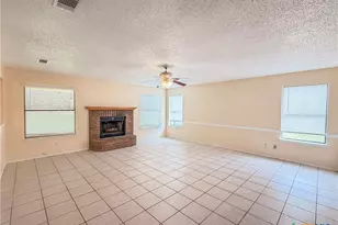 506 Hayloft Cir, Copperas Cove, TX 76522 - Photo 9