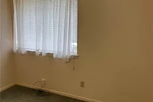 304 Rattan Dr, Victoria, TX 77901 - Photo 3